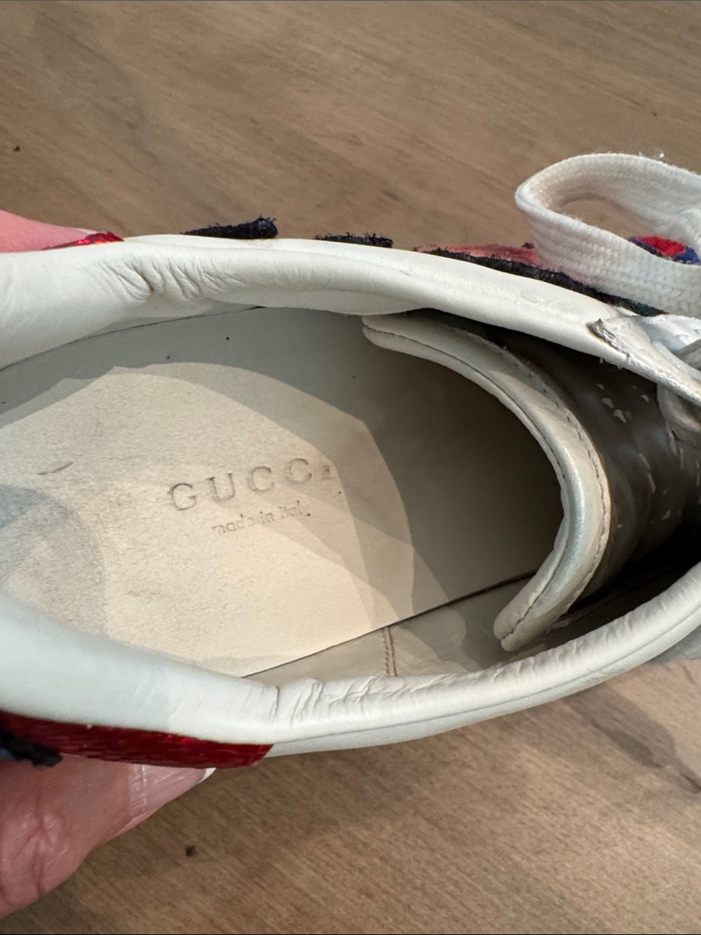 Gucci Ace White Floral Embroidered Lace-Up Women's Sneakers - Red & Green Accent - Picture 5 of 5